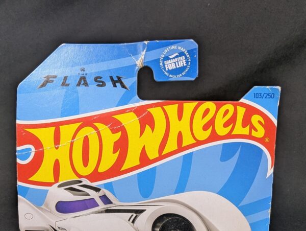 10-3977.jpg Hot Wheels Batmobile Purple Error DC The Flash Series 3/5 Batman 103/250 NOS