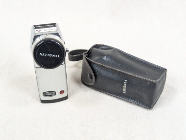 10-4134.jpg Vintage 1970s National Cellverkey Electric Shaver Model ES-686 with Case JAPAN
