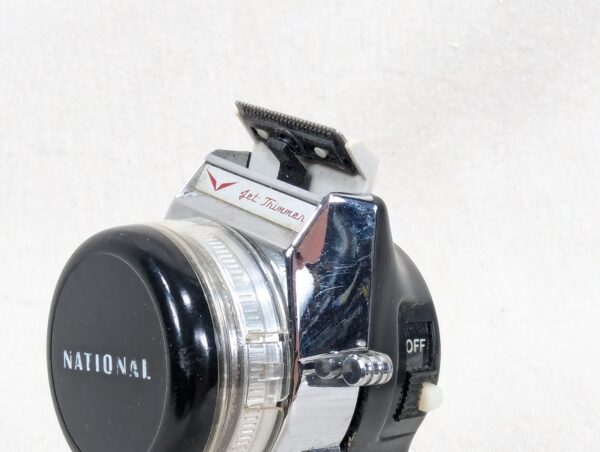 10-4140.jpg Vintage 1970s National Cellverkey Electric Shaver Model ES-686 with Case JAPAN