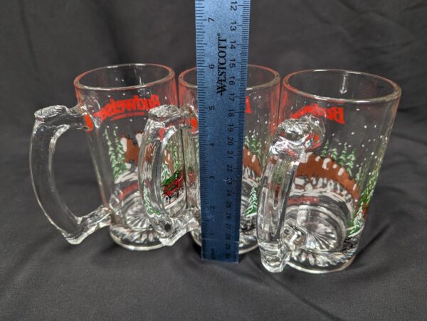 10-416.jpg Budweiser Clydesdales Beer Mugs Set of 3 Vintage 1988 Holiday Barware Glass 12oz