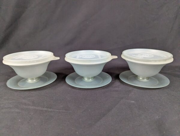 10-4189.jpg Vintage Tupperware Pedestal Dessert Sherbet Bowls with Lids Set of 3 Mid-Century