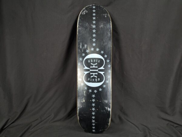 RARE Skateboard Deck Black Gray Graphic Design NO ID Unused Condition 32x8 SK8