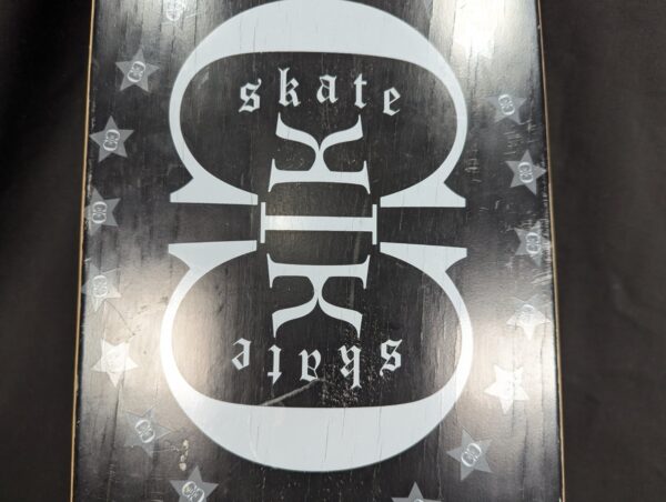 RARE Skateboard Deck Black Gray Graphic Design NO ID Unused Condition 32x8 SK8