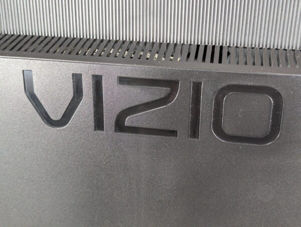 Vizio 37" LCD HDTV Model VW37L HDTV40A with Original Remote Control Included