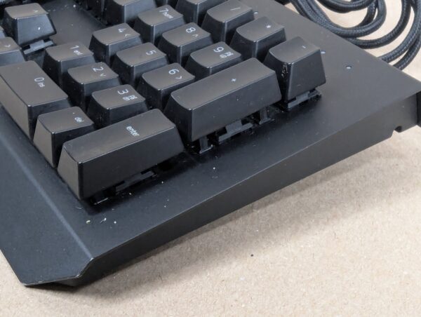 Razer BlackWidow X Chroma Mechanical Gaming Keyboard Model RZ03-0176 RGB Ligh...