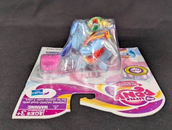 Hasbro My Little Pony Friendship is Magic Rainbow Dash Crystal Princess 2012 New