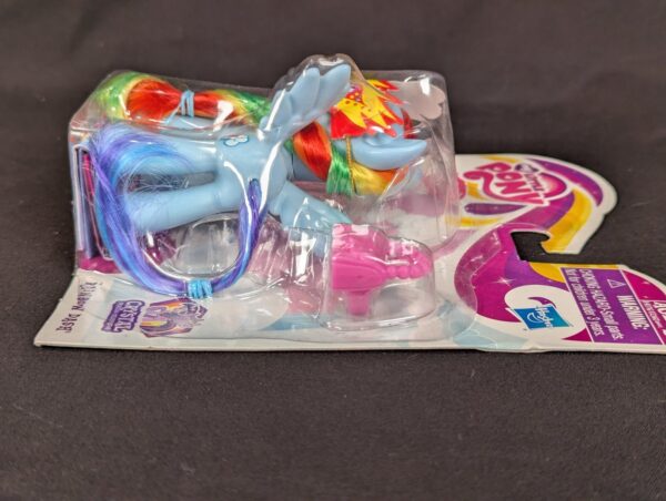 Hasbro My Little Pony Friendship is Magic Rainbow Dash Crystal Princess 2012 New