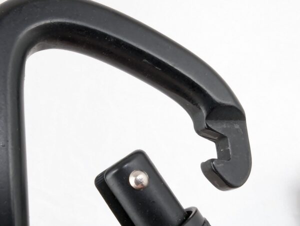 Pair of Fusion 9320-3 Screw-Lock Carabiners 23kN Black Climbing Industrial Gear
