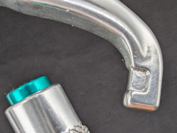 US Rigging Swivel Locking Carabiner USR-221-A3TU Metal Climbing Hardware
