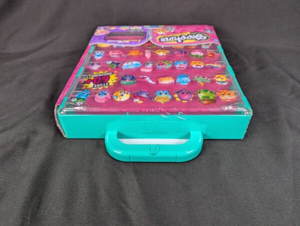 Moose Toys Shopkins Collector Case 2016 Edition with 2 Figures and Sticker Sheet