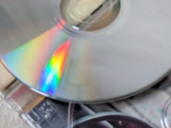 10-4785.jpg Bob Marley and The Wailers Catch A Fire Island Records / Universal 2001 Music CD