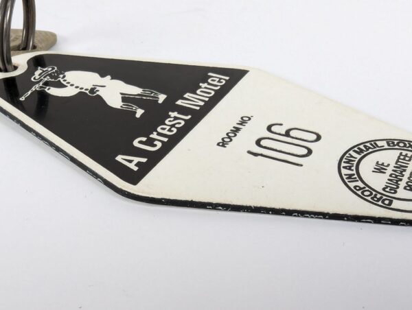 10-4837.jpg Luton Crest Motel Vintage Room Key and Dominion Lock Co Plastic Fob Collectible
