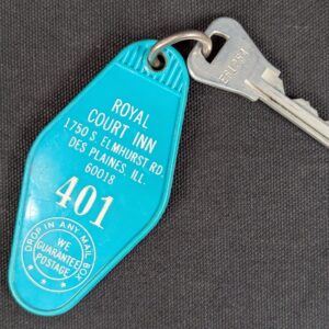 Vintage Royal Court Inn Motel Key and Plastic Fob Best Western Des Plaines Il...