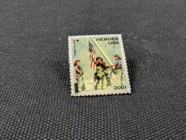 Jonathan Grey & Associates Heroes USA 2001 Stamp Pin USPS Licensed 2002 Good
