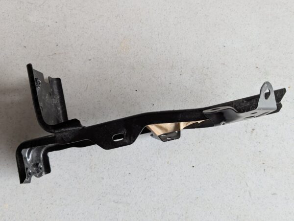 Mazda 6 LH Fender Front Bracket (Stay L) Driver Side OEM GHP9-52-240D 2014-2021
