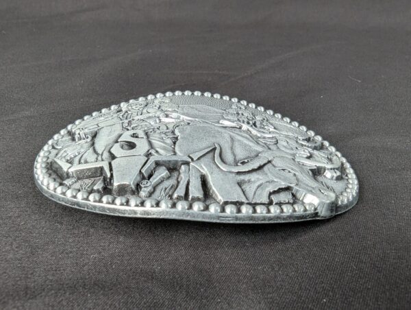 10-866.jpg Vintage Award Design Medals Zee Series Western Cowboy Longhorn Belt Buckle Metal