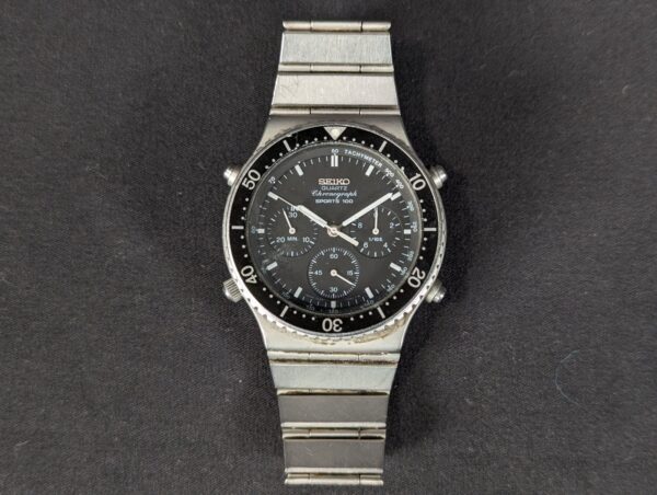 10-880.jpg Vintage 1983 Seiko Sports 100 Chronograph 7A28-7040 Stainless Steel Quartz Watch